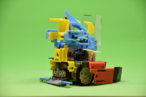 028
