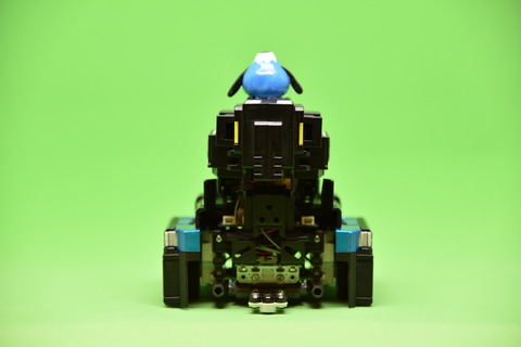 031