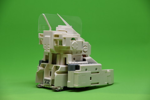 046