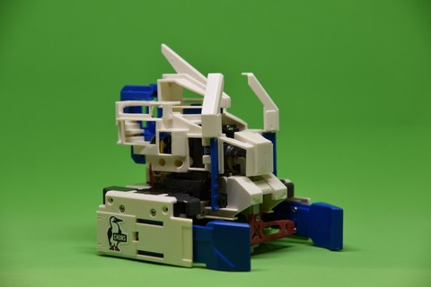 042