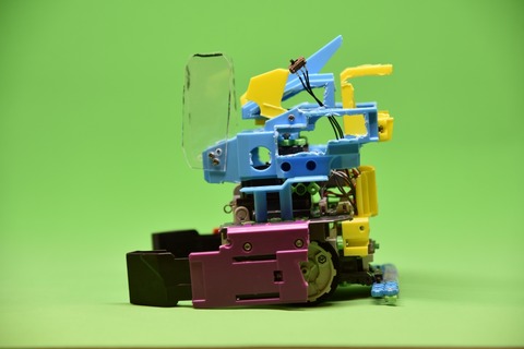 031
