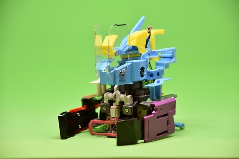 032