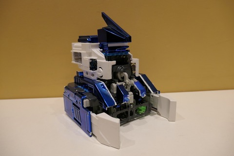 8 (2)
