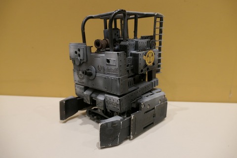 52 (5)