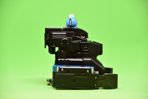 033